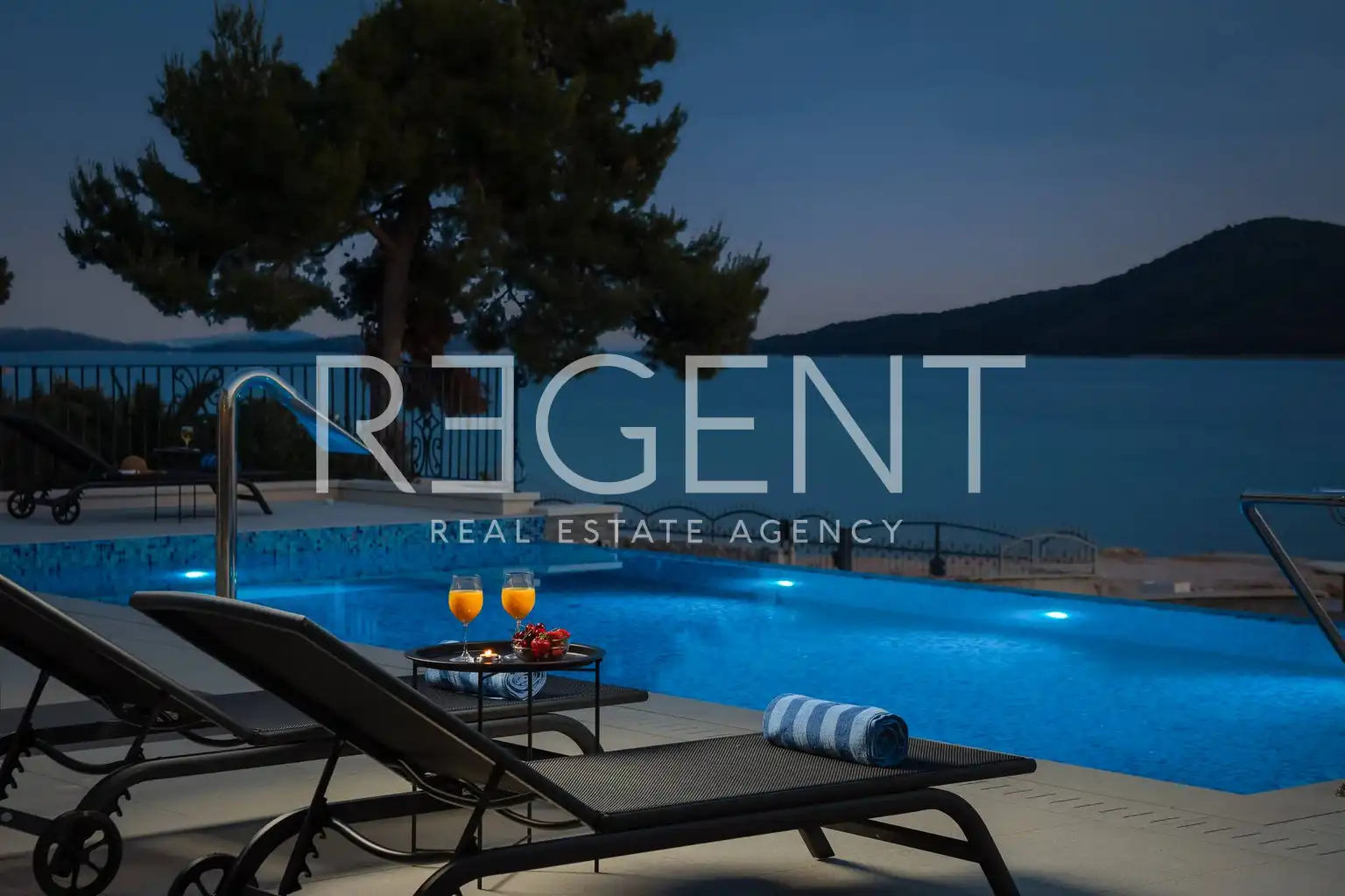 Šibenik - Wunderschöne Luxusvilla am Meer 1000 m2