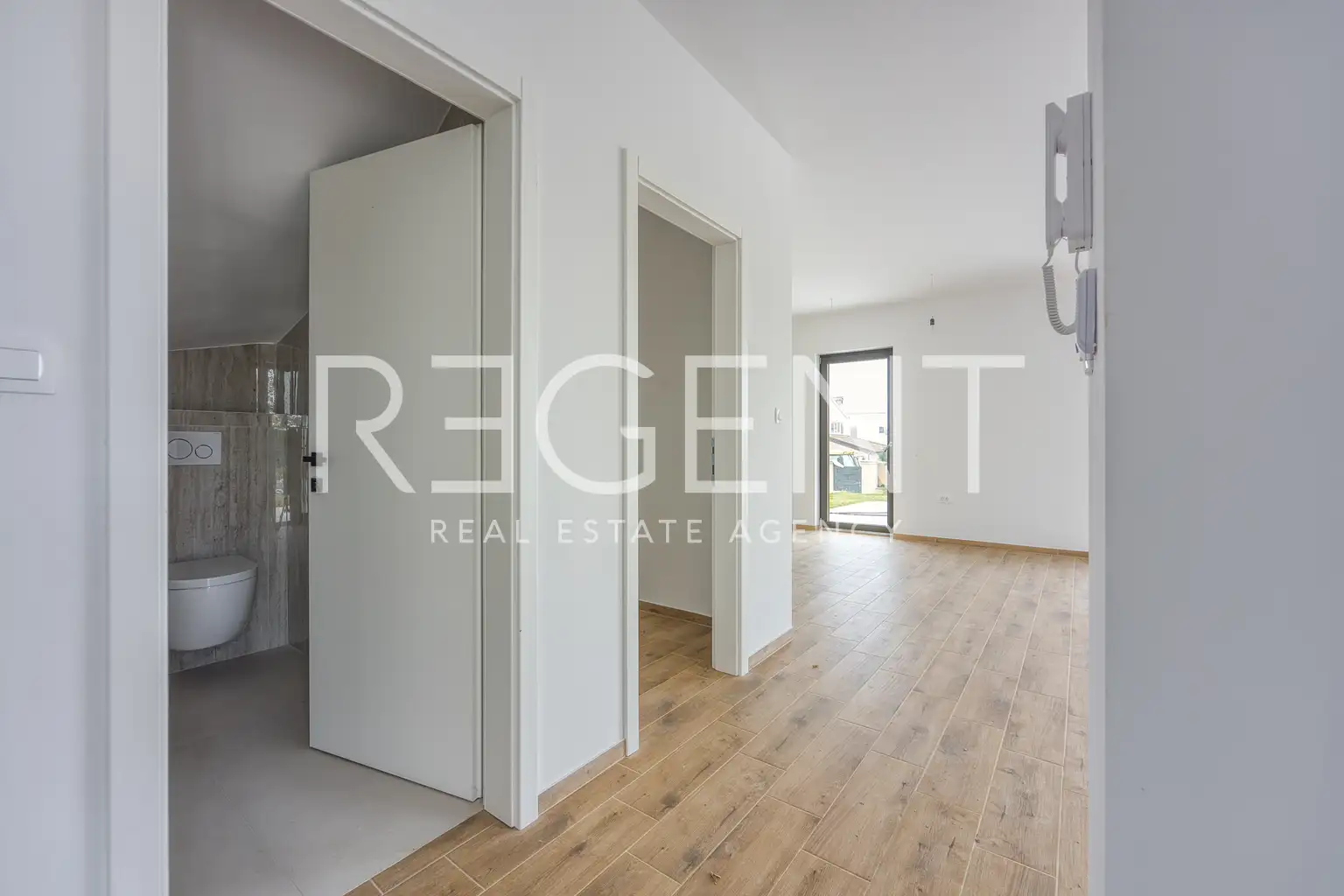 Kaštelir-Labinci - Dvojna kuća s bazenom i pogledom na more