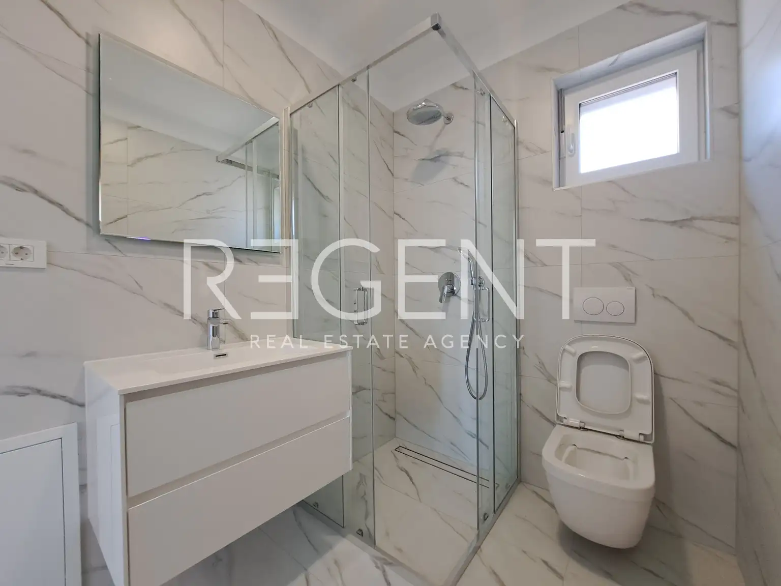 Crikvenica - Three-room apartment with a panoramic sea view