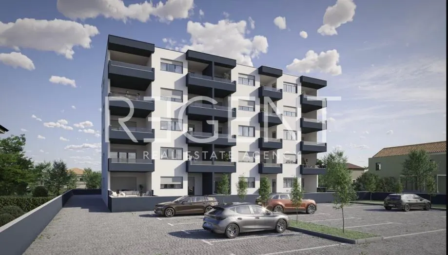Trogir, Seget Donji – Dwupokojowe mieszkanie z loggią 75 m2, nowy budynek