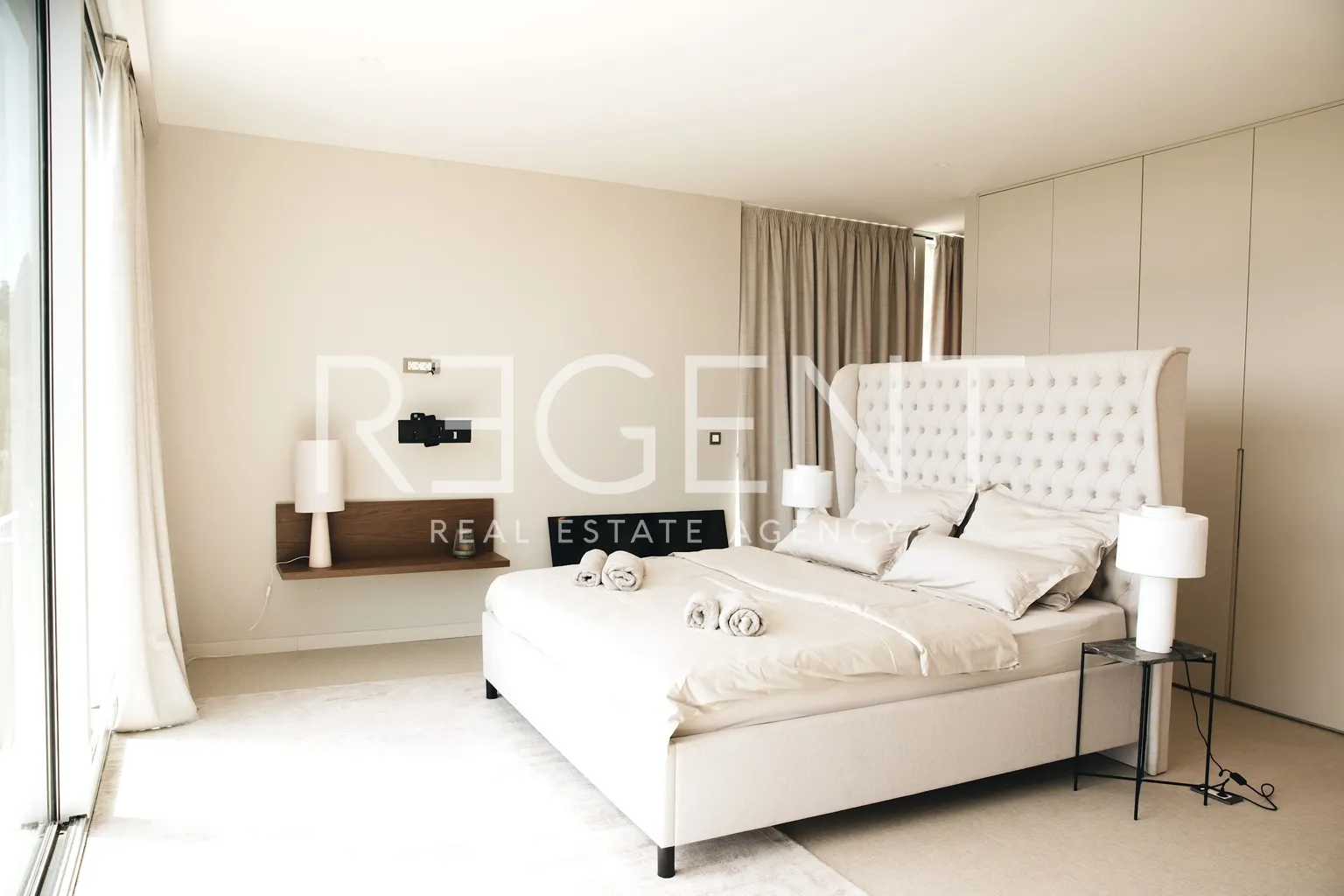 Korčula, Žrnovo - Luksuzna obiteljska vila 360 m2