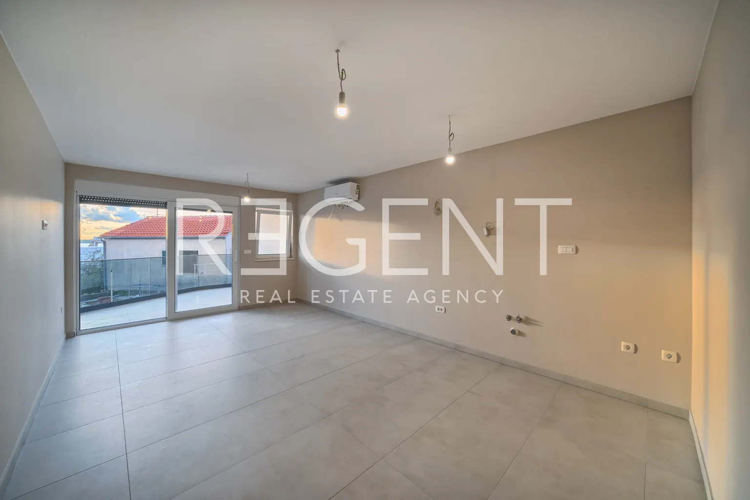 Brodarica – Luxusní penthouse 120 m²
