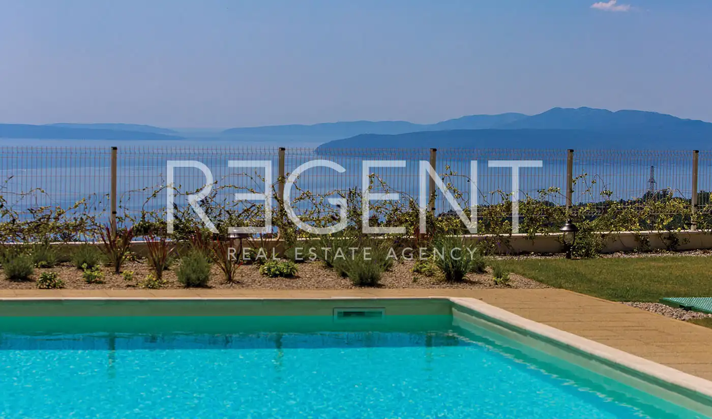 Opatija, Veprinac – Luksuzna vila na parceli od 1175 m2