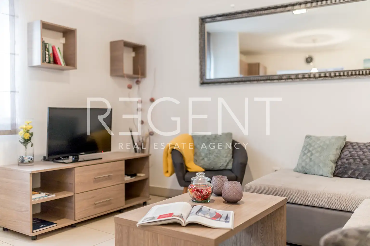 Split, Varoš - Appartement de deux pièces avec terrasse