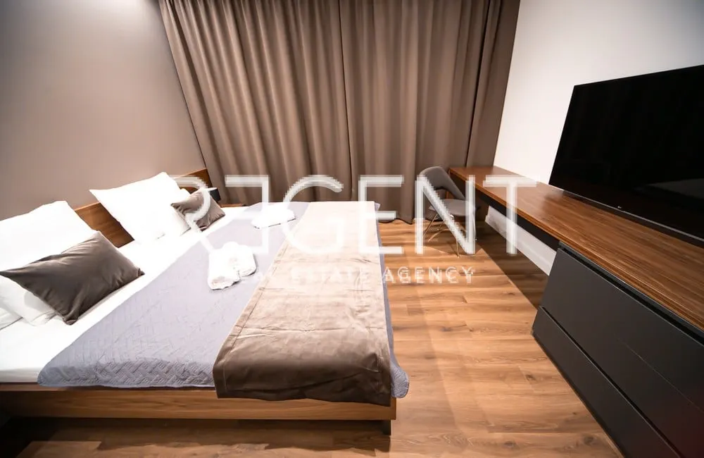 Pag, Novalja - Luksuzna vila s pogledom na more 350 m2