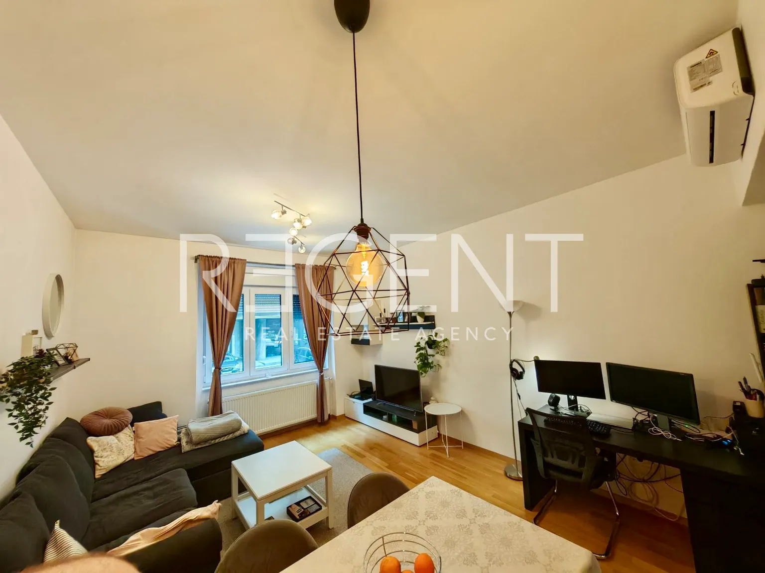 Center, Zagreb - modern one bedroom apartment in the center of Zagreb 42m2