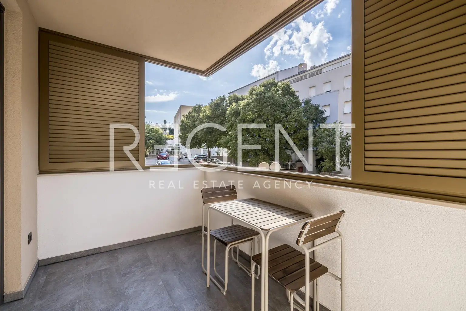 Split, Pazigrad - Jednosoban stan sa loggiom i garažom