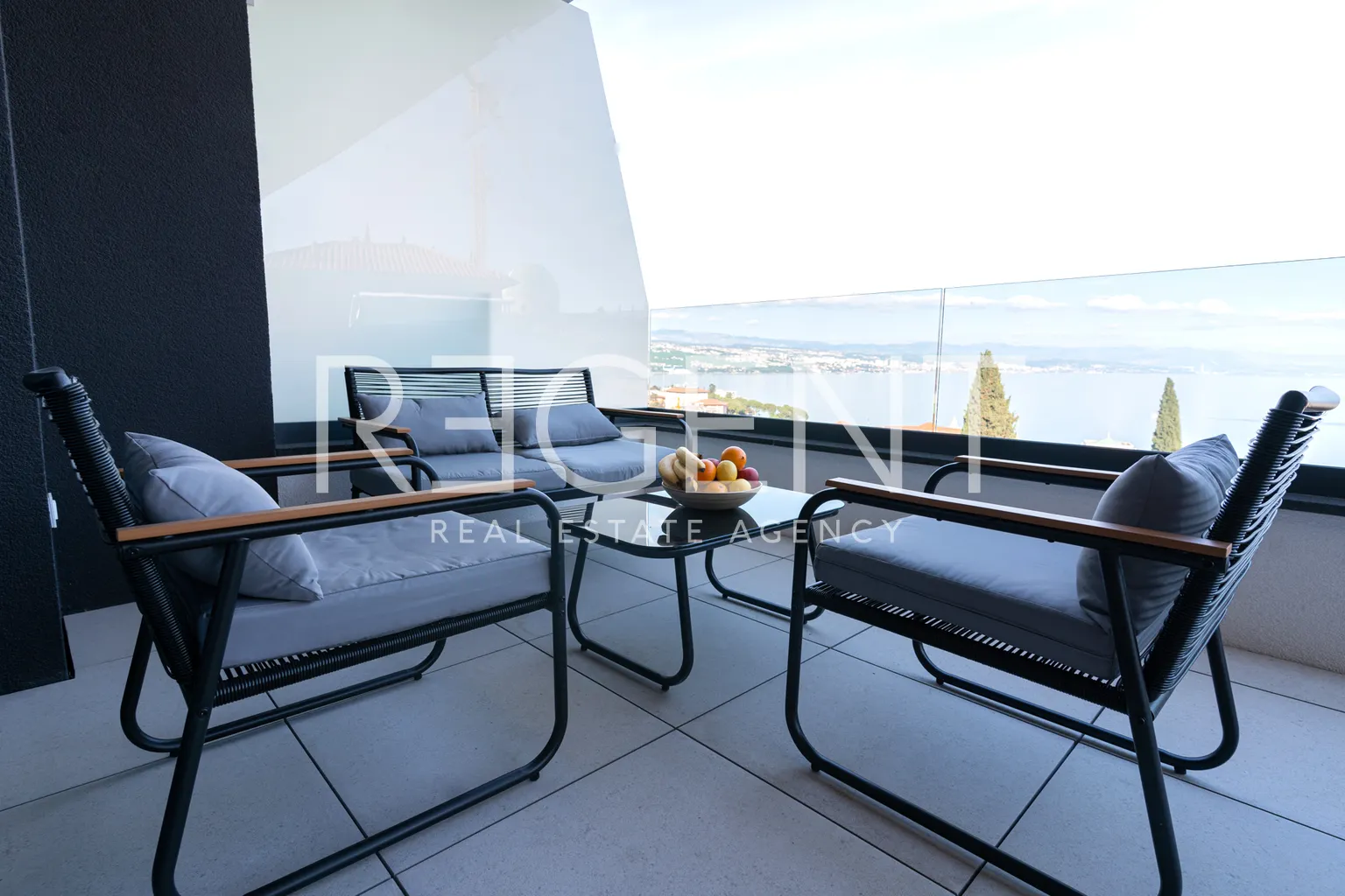 Opatija - Moderan trosoban stan s pogledom na more 133,26 m2