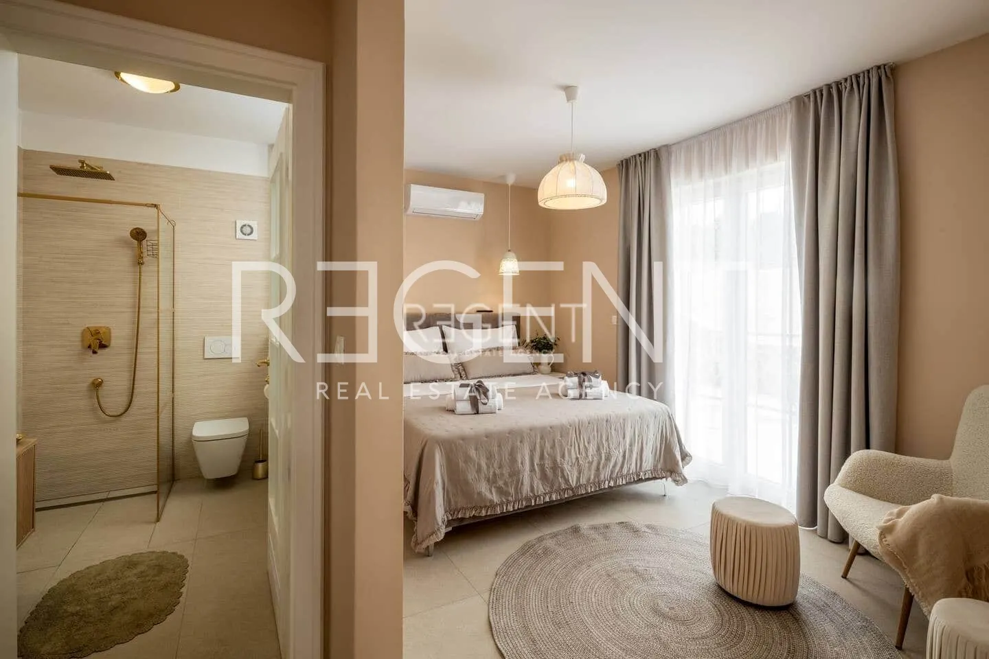 Rogoznica, Ražanj - autentická vila s výhľadom na more