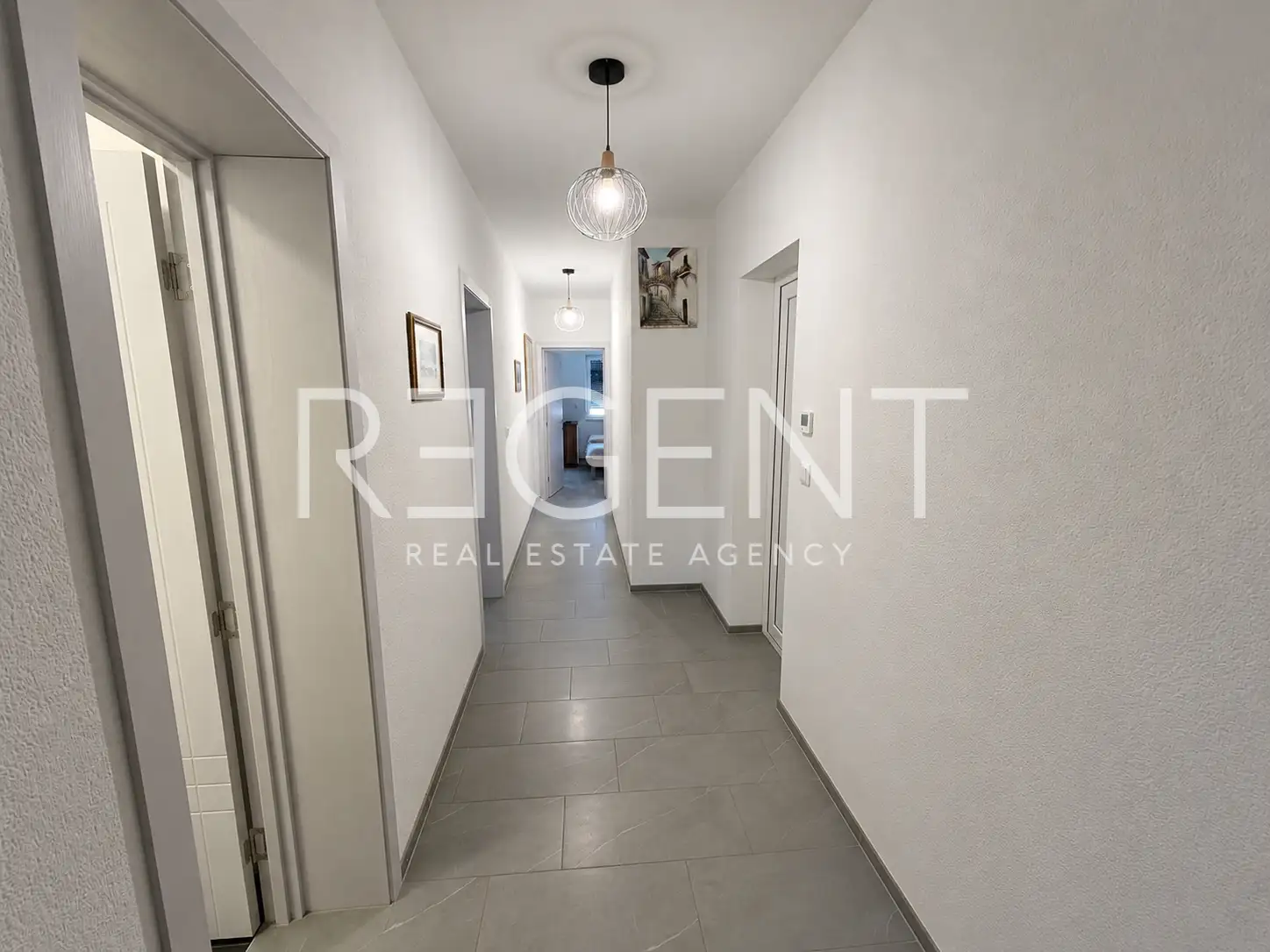 Dom 178 m², Gornji Dubrava — nowa budowa 2026, samowystarczalny