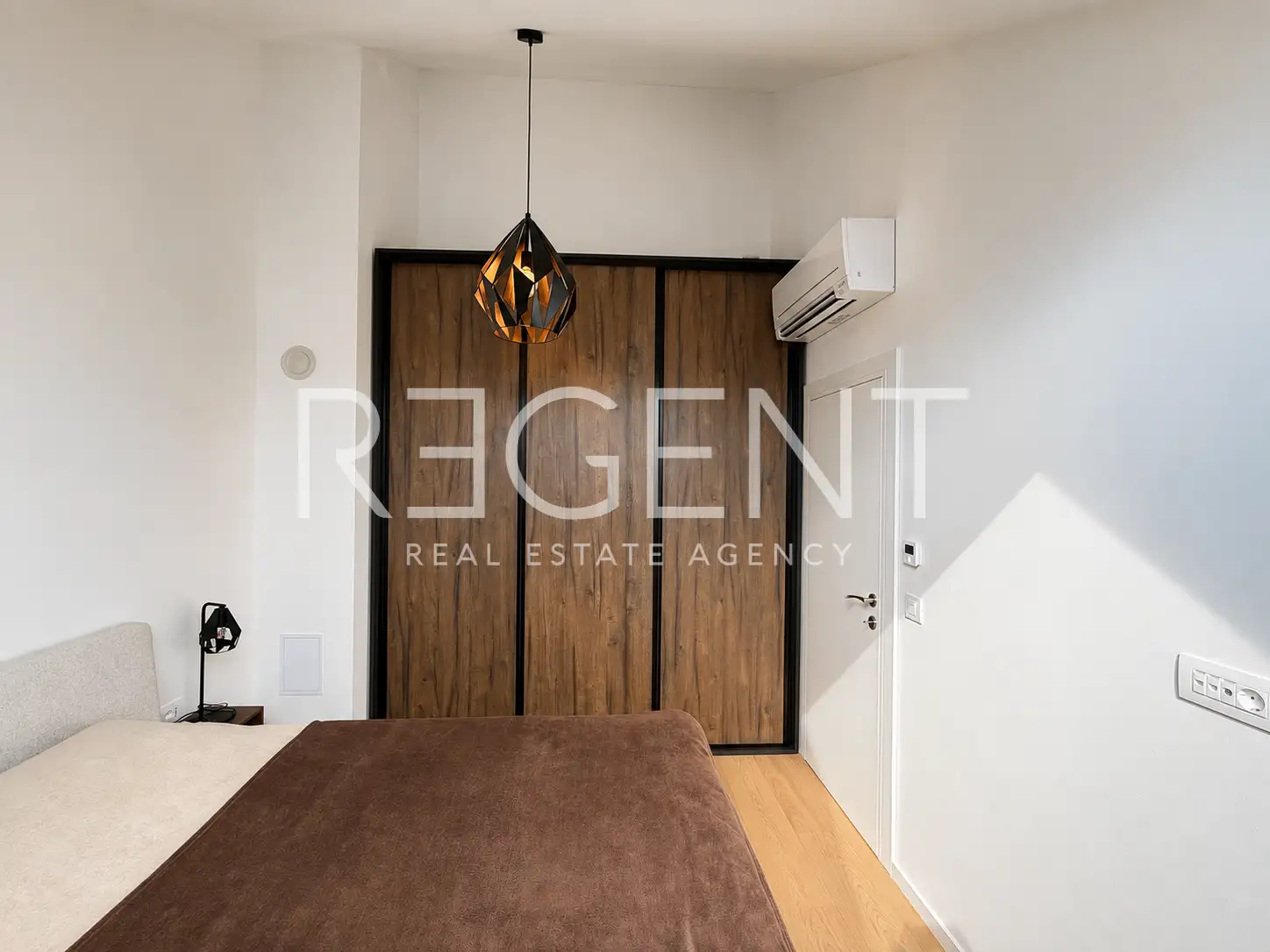 Zagreb, Maksimir– dvoetažni stan 80 m², 2SS, parking