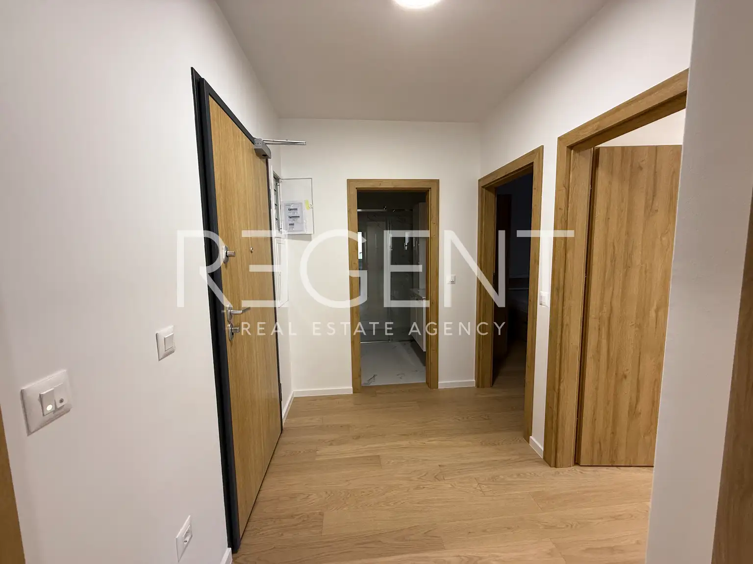 Záhřeb, Gračani – třípokojový byt se zahradou a garáží