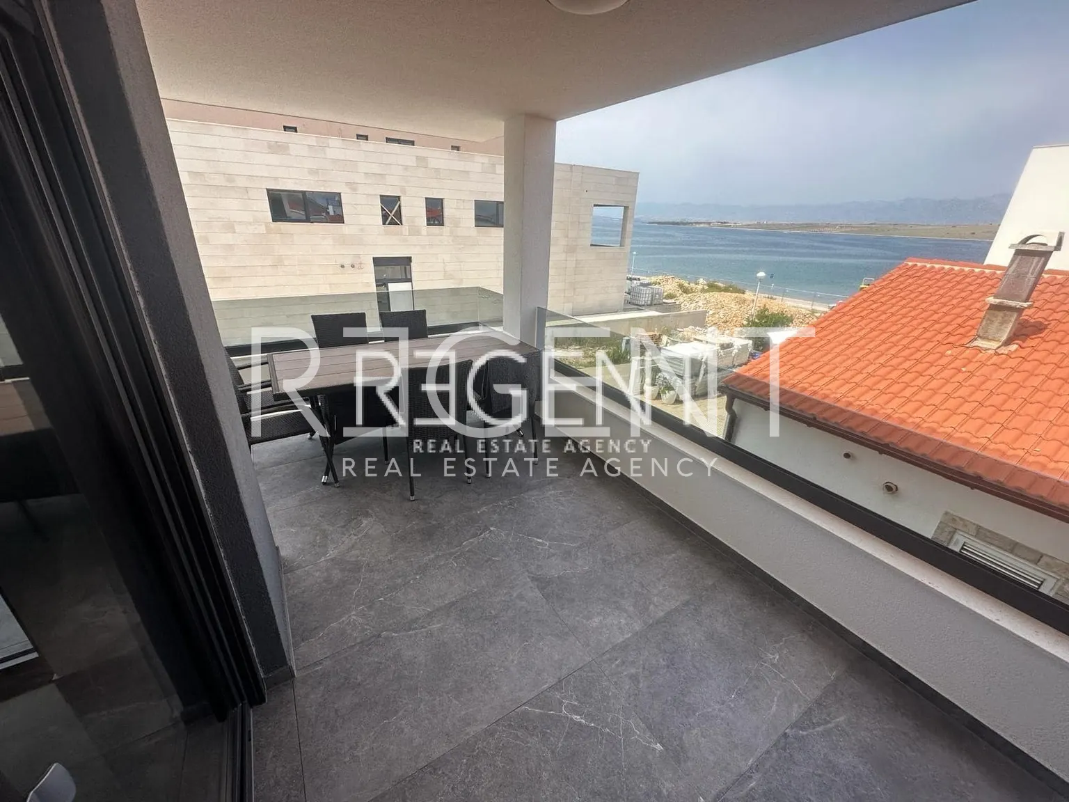 Zadar, Vir - Luksuzni penthouse 50m od mora 136 m2