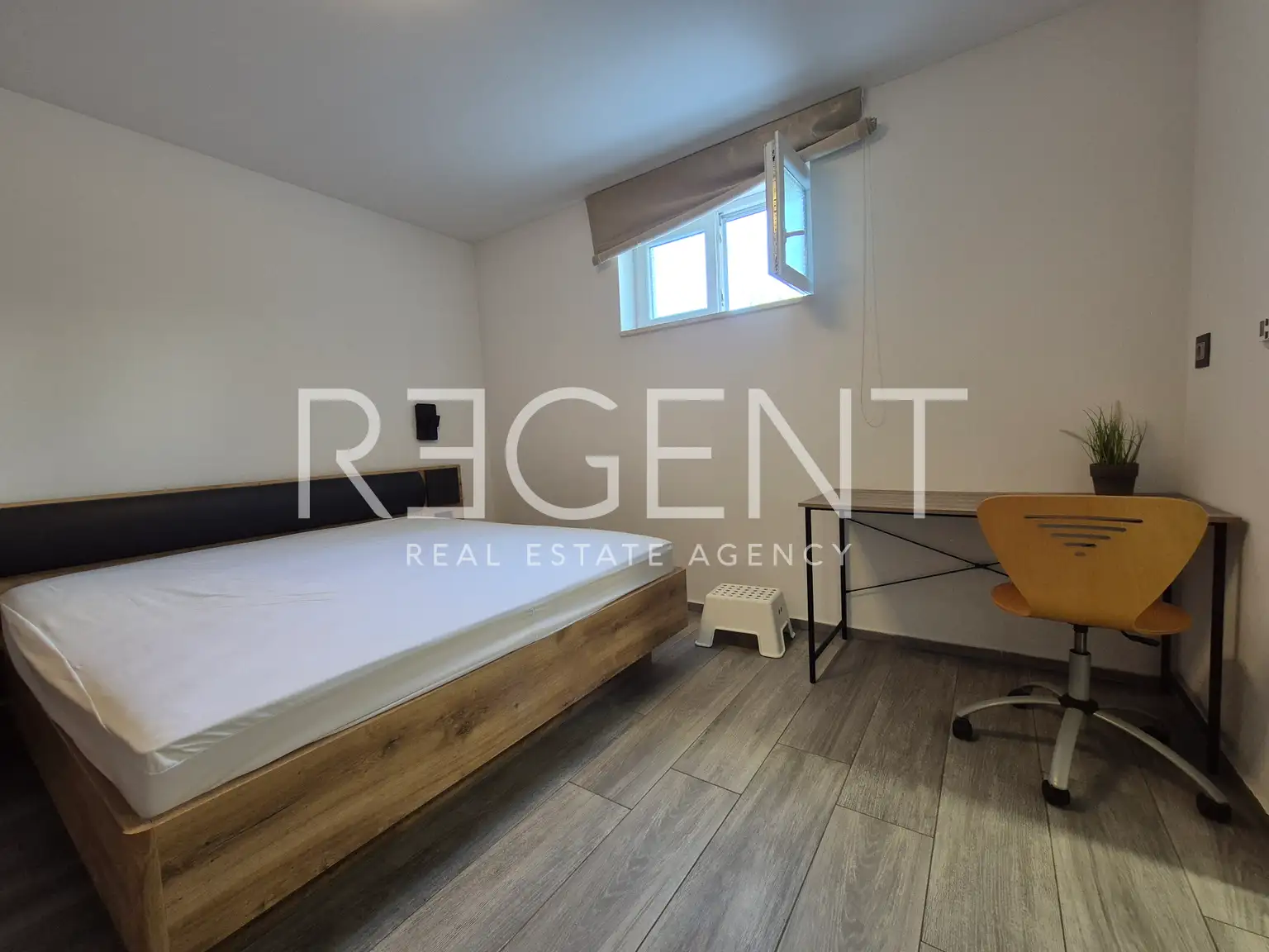 Split, Varoš - Two-bedroom apartment with a parking space in the center of Split