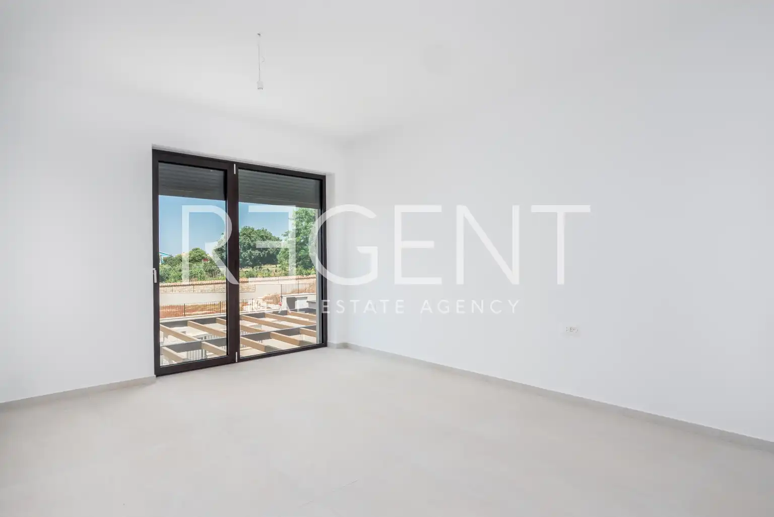Istra, Labinci - Luksuzna vila s bazenom 303,34 m2