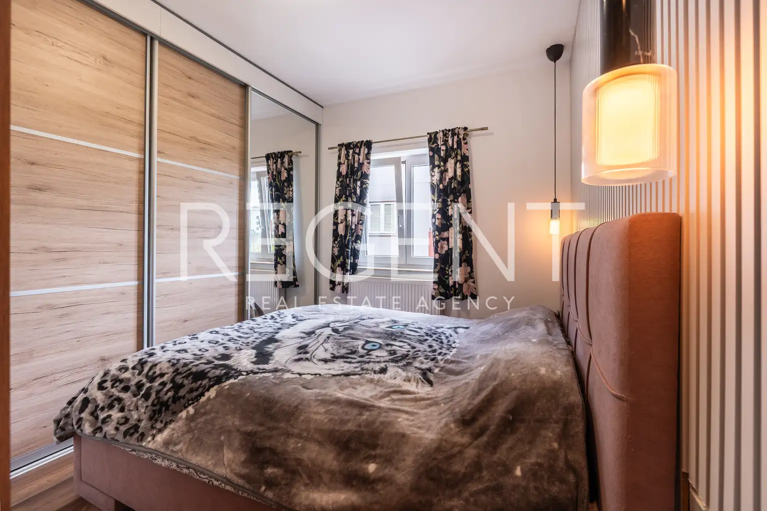 Zagreb, Lanište - Četverosoban stan s terasom i parkingom