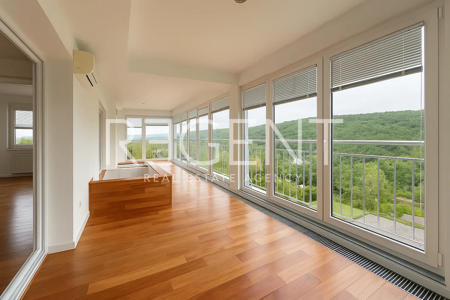 Zagreb, Orehovečki brijeg – Trosoban penthouse 143 m²