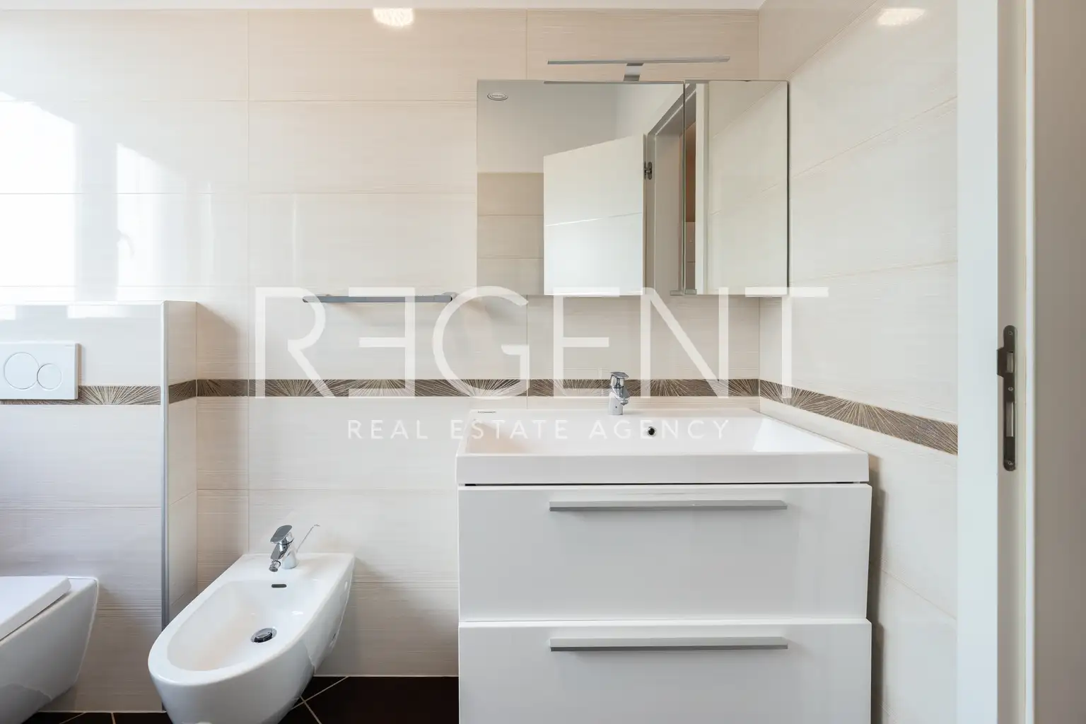 Zagabria, Podsljeme - Appartamento moderno in villa urbana