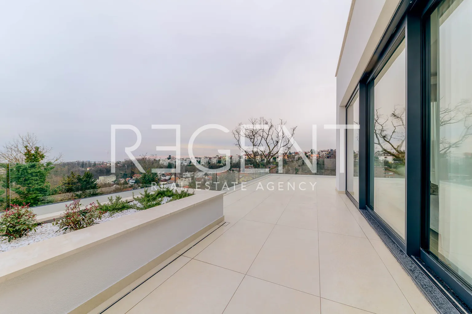 Zagrzeb, Tuškanac - Luksusowy penthouse 200m2 do wynajęcia, nowy budynek