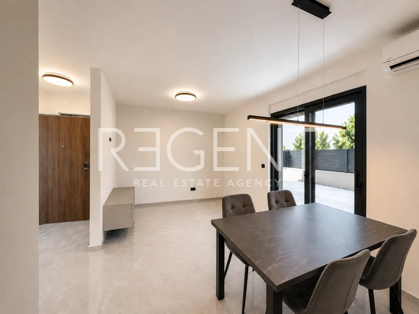 Brodarica, Šibenik 40,25 m², construction neuve, 2 chambres, cour, parking