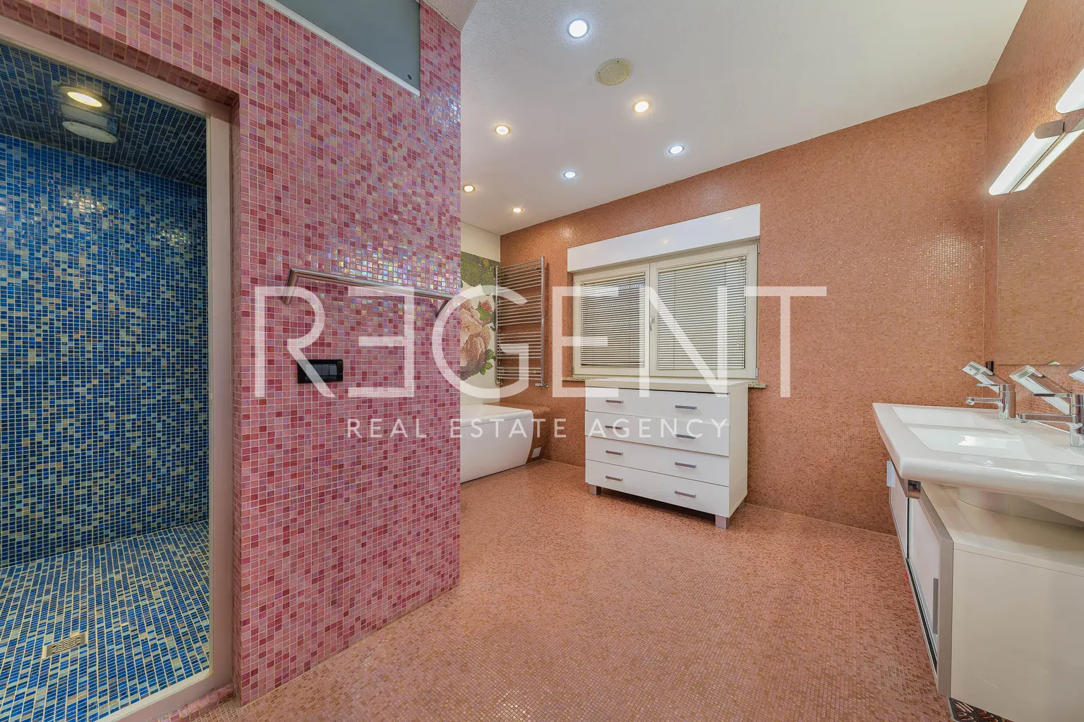 Zagreb, Gornji Bukovac - Prekrasna vila s vrtom, 591 m2