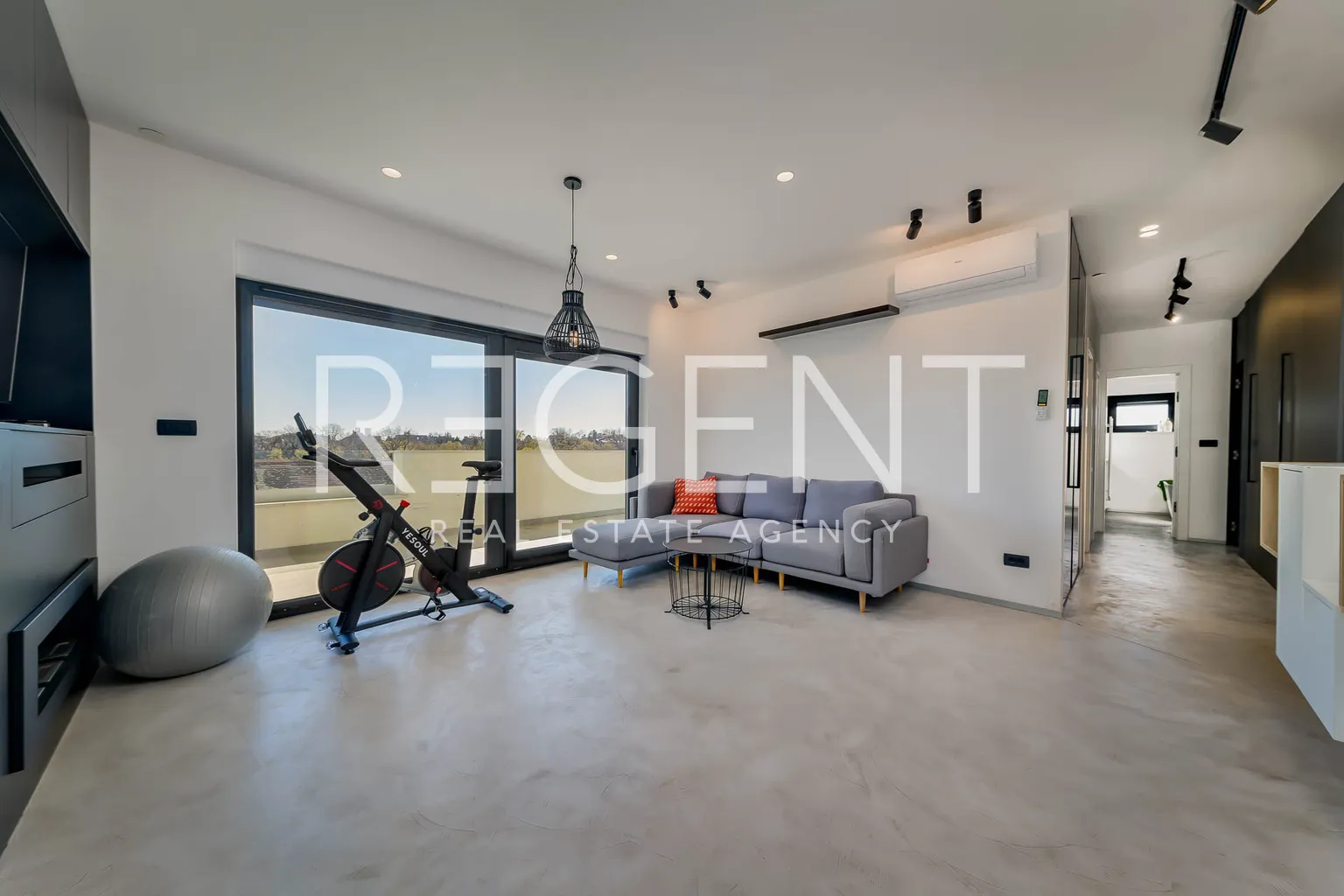 Zagrzeb, Remete: Luksusowy penthouse 105m2 do wynajęcia