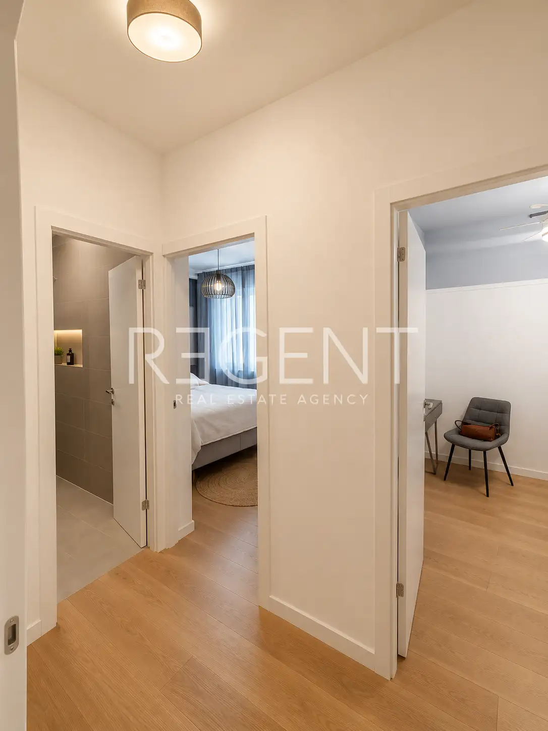 Apartment 66 m² for rent, Trešnjevka — 3 rooms, garage