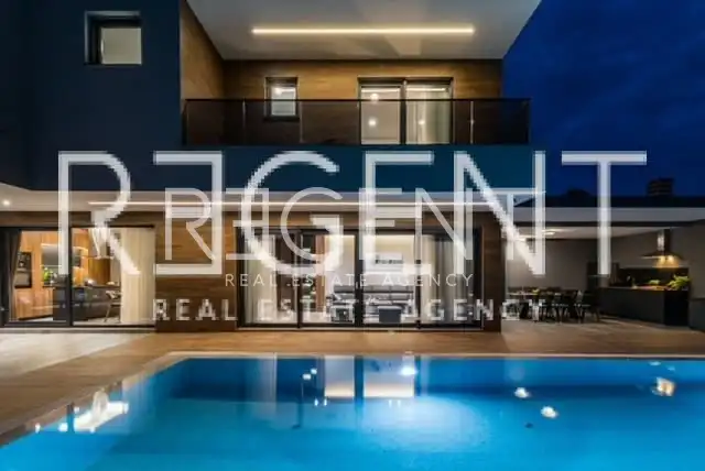 Istrie, Fažana - Moderní vila s výhledem na moře