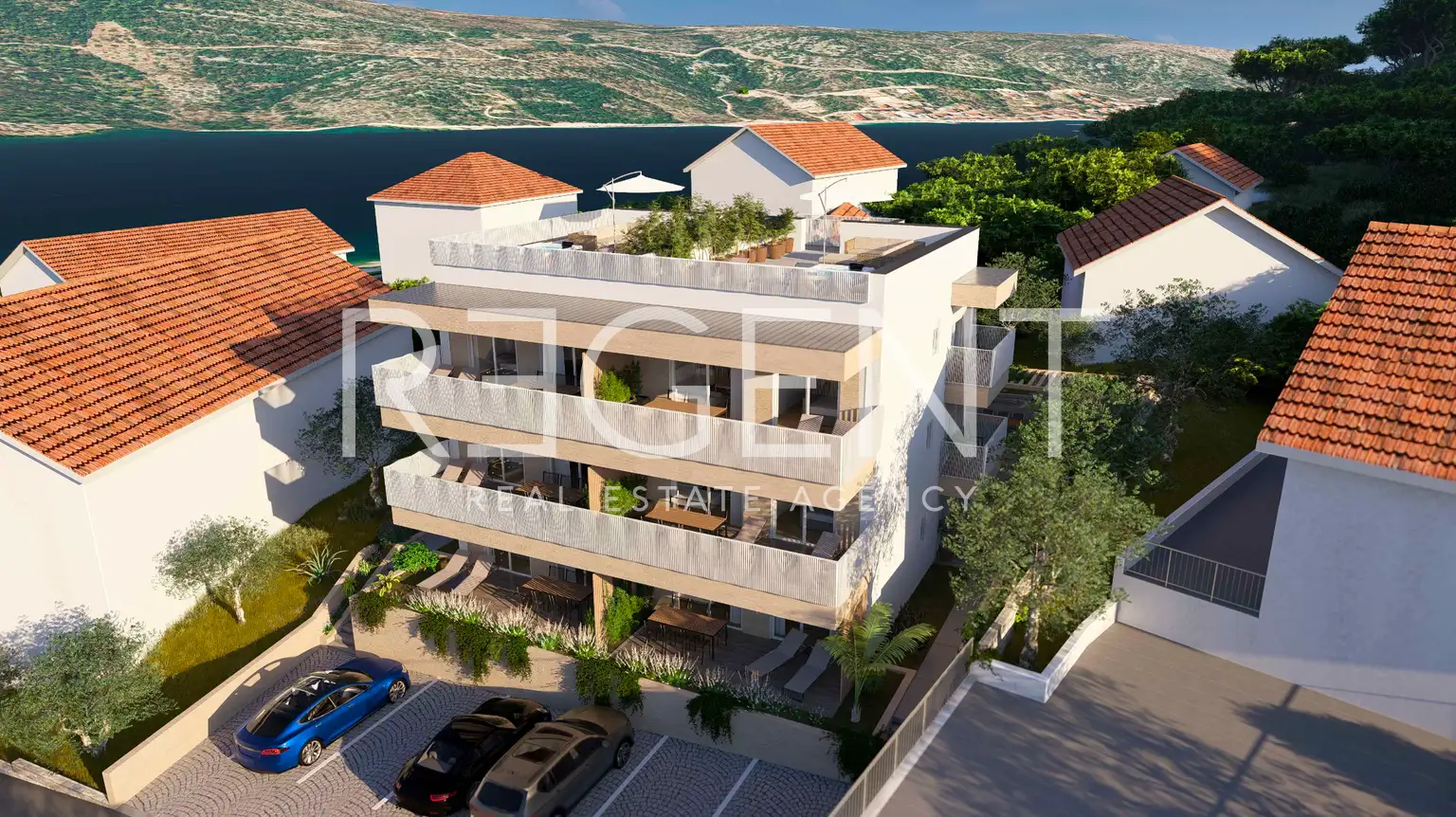 Marina, Poljica - Dvosoban stan s krovnom terasom modernoj novogradnji