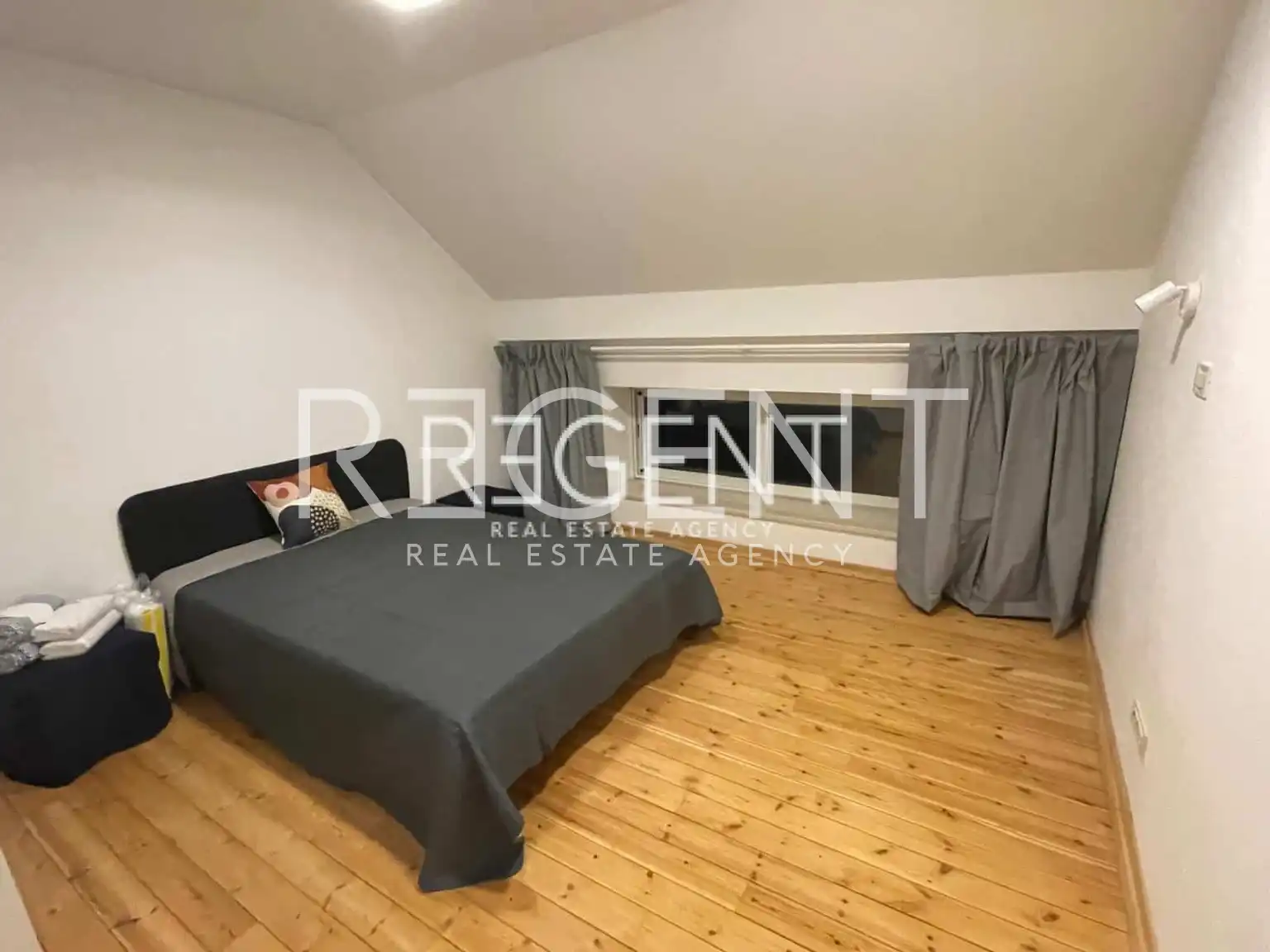 Zagreb, Kvaternikov Trg - Maisonette-Wohnung 150 m2 zu vermieten
