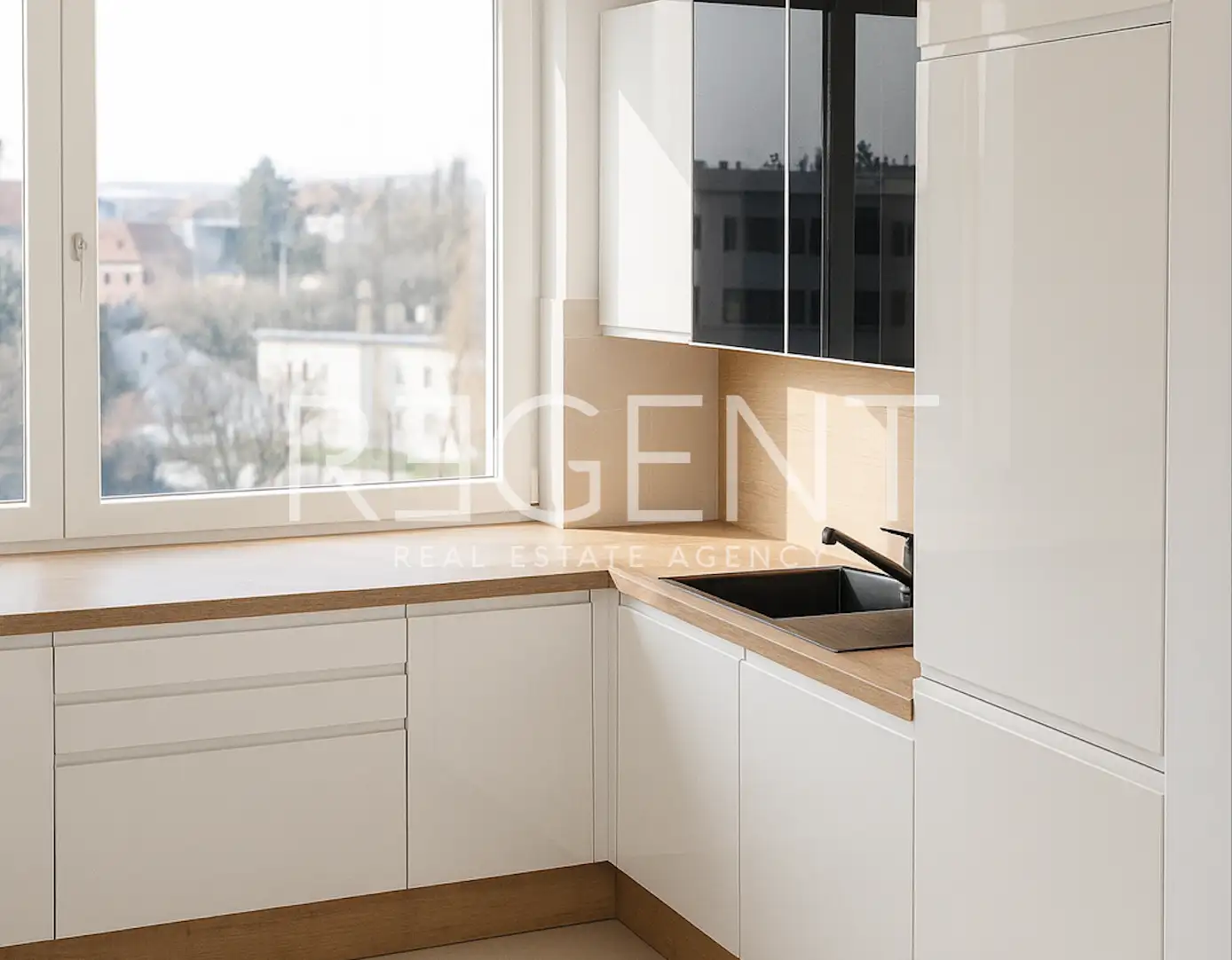 Zagabria, Črnomerec - Confortevole appartamento con quattro camere e balcone