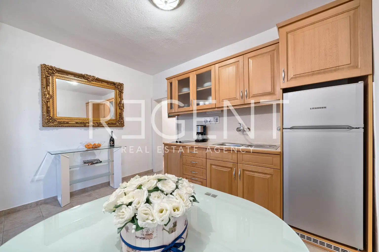 Rogoznica, Ražanj - Kamena villa s bazenom i pogledom na more