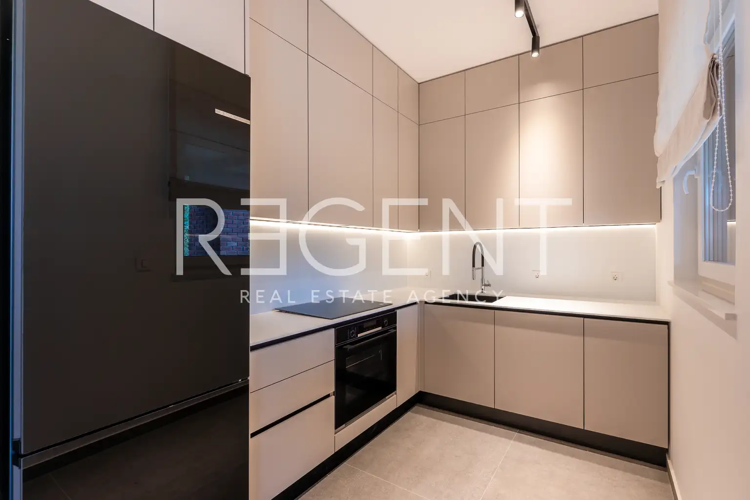 Stan 133 m², Gornji Bukovac — vrt, 3 spavaće, 2 GPM