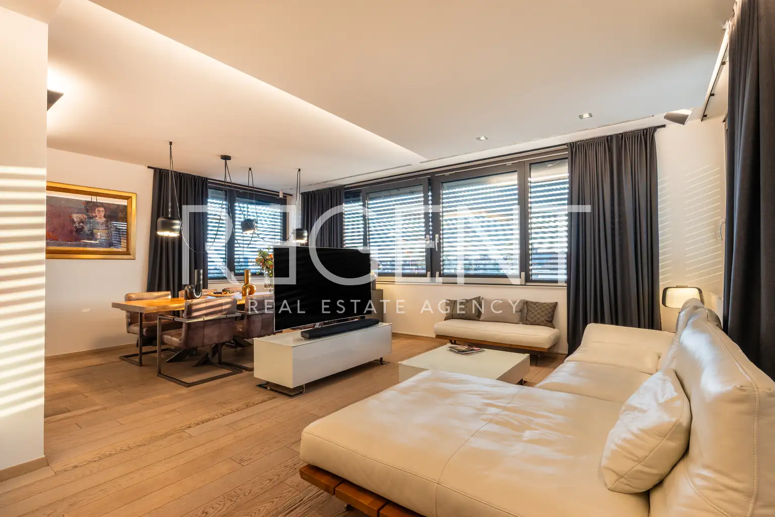 Zagreb, Unterstadt - Luxus-Penthouse mit Panoramadachterrasse