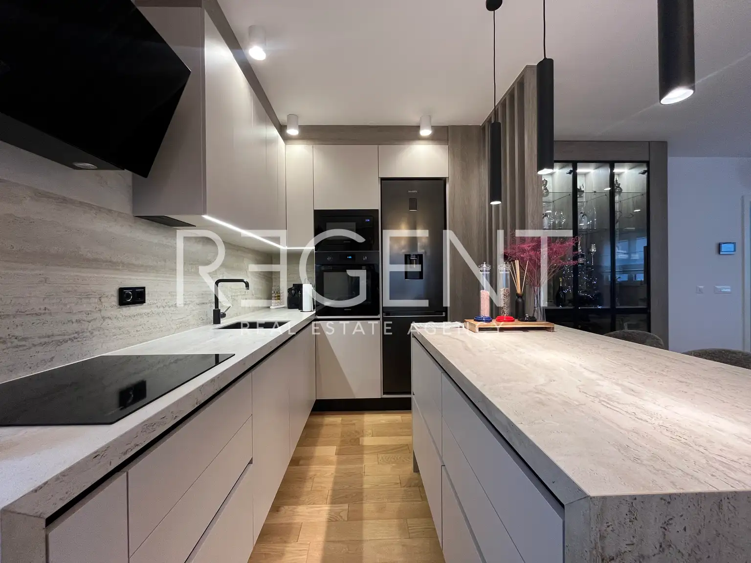 Zagreb, Sesvete - sodoben štirisobni penthouse