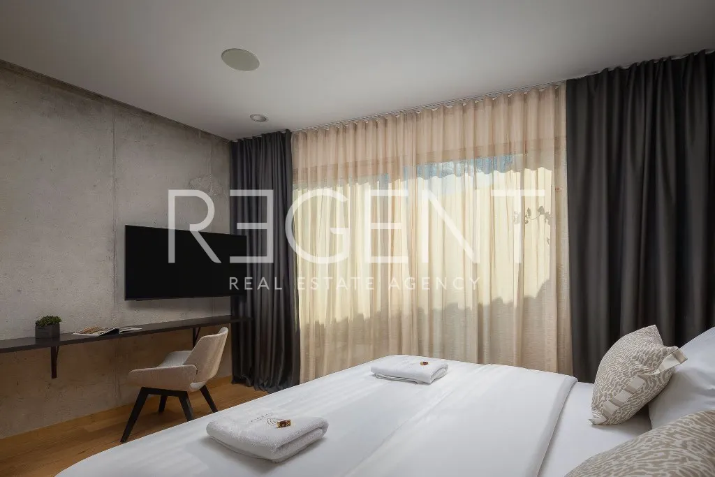 Dubrovník - Elegantná vila moderného dizajnu 394 m2