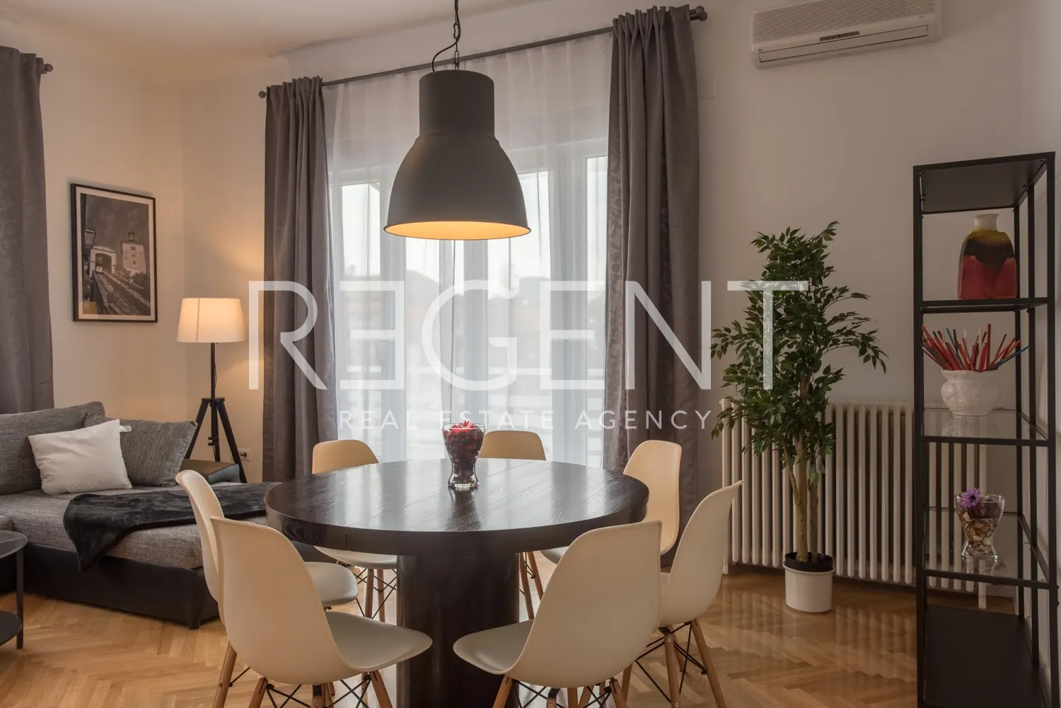 Záhřeb, Draškovićeva - Luxusní šestipokojový penthouse 218m2