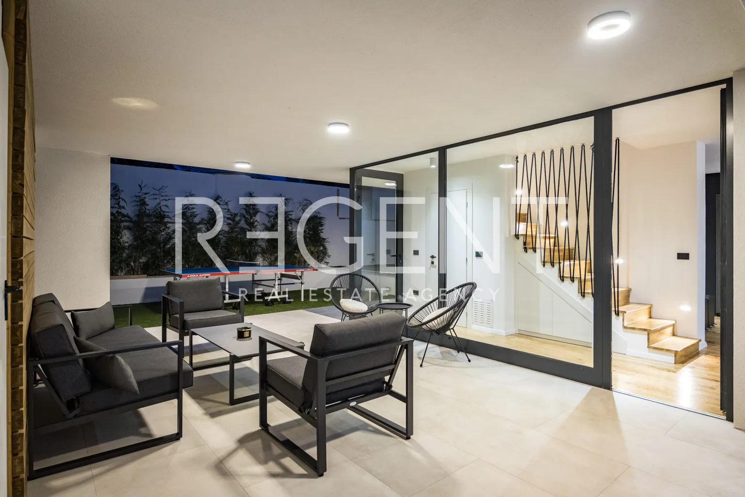 Istrie, Medulin - Nádherná moderní vila 220 m2