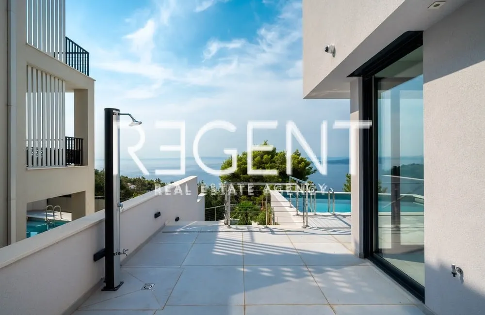 Makarska, Brela - Luksuzna vila s pogledom na more 268 m2