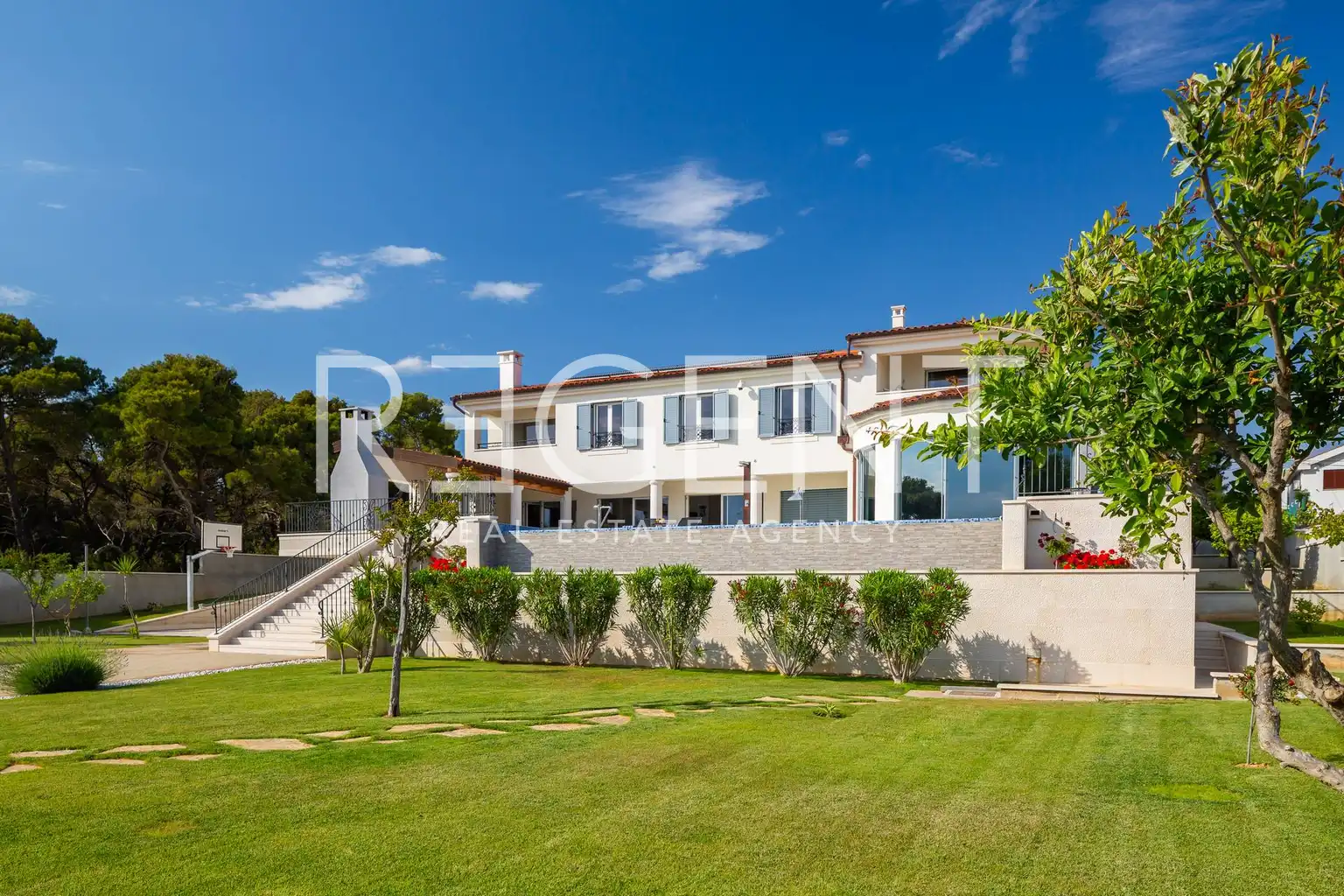 Šibenik - Wunderschöne Luxusvilla am Meer 1000 m2