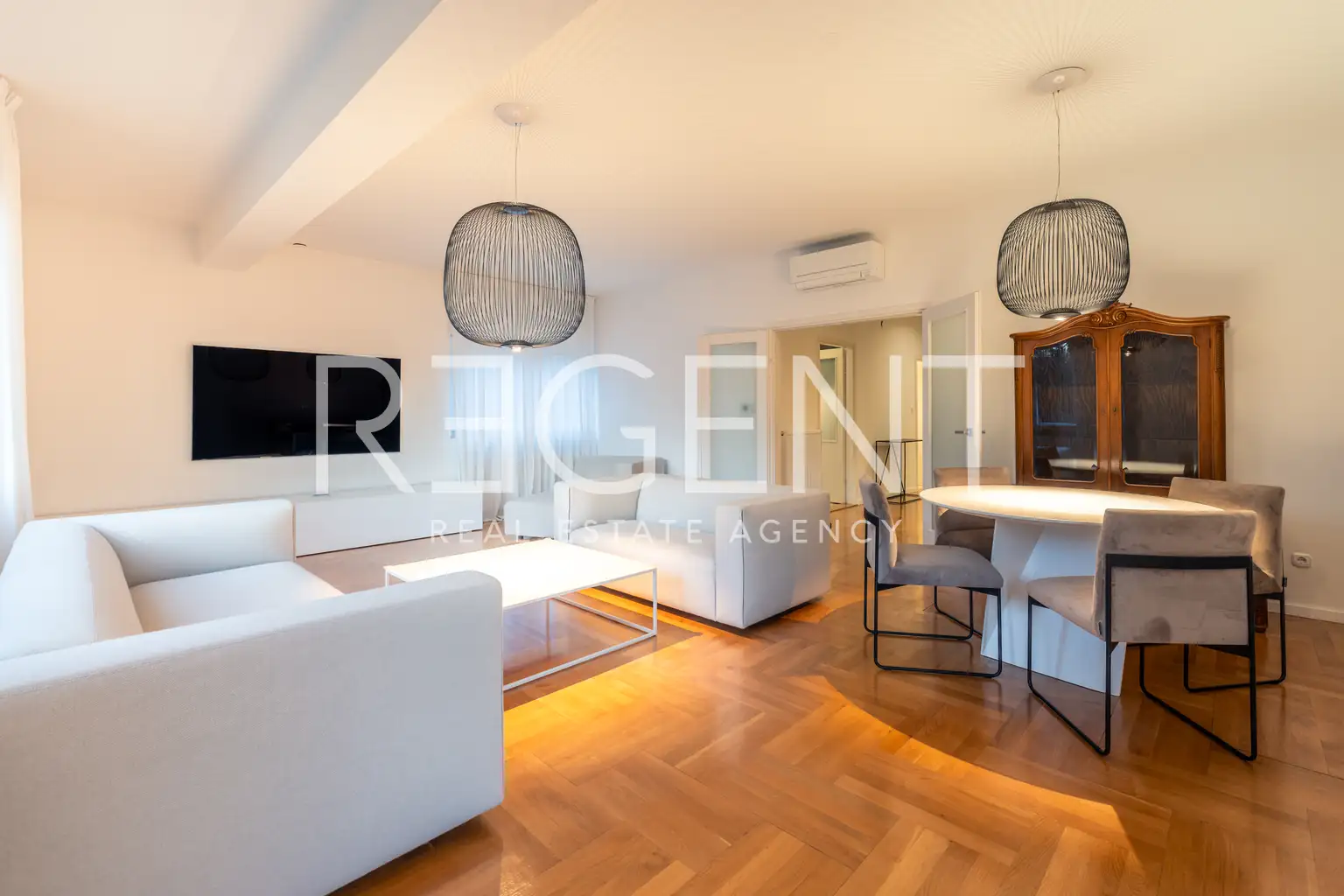 Zagreb, Srebrnjak - moderan i luksuzan trosoban stan za najam