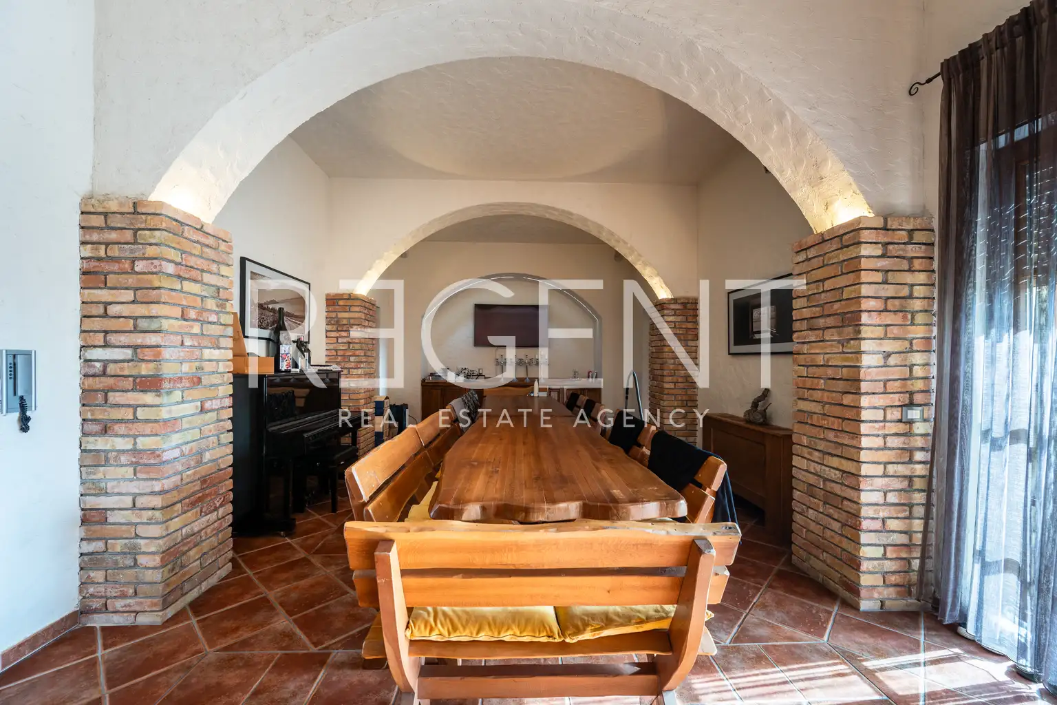 Villa 780 mq, Šestine — wellness, 5 camere da letto, garage