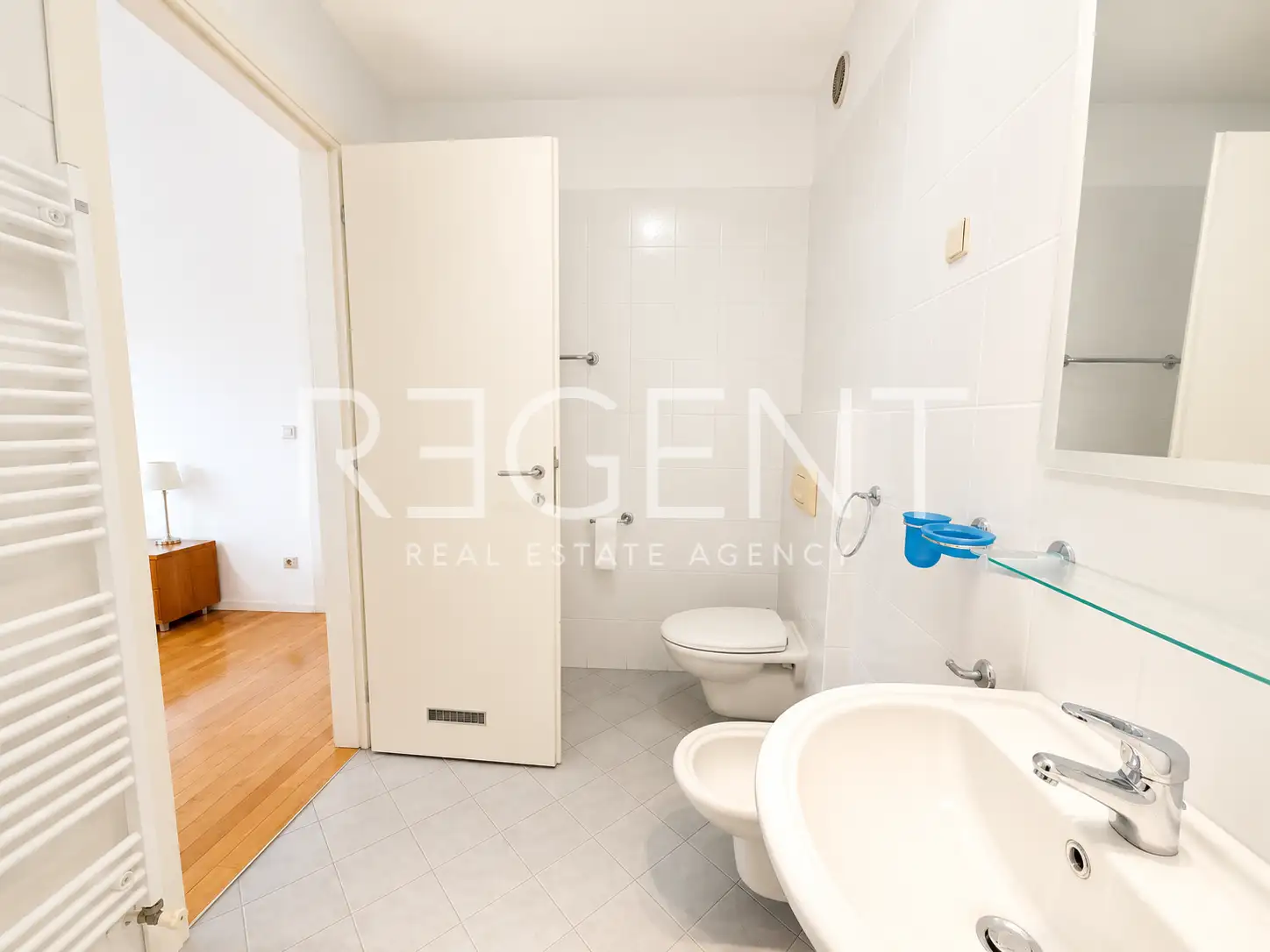 Stanovanje 145 m², center Zagreba — 2 terasi, parkirišče, opremljeno