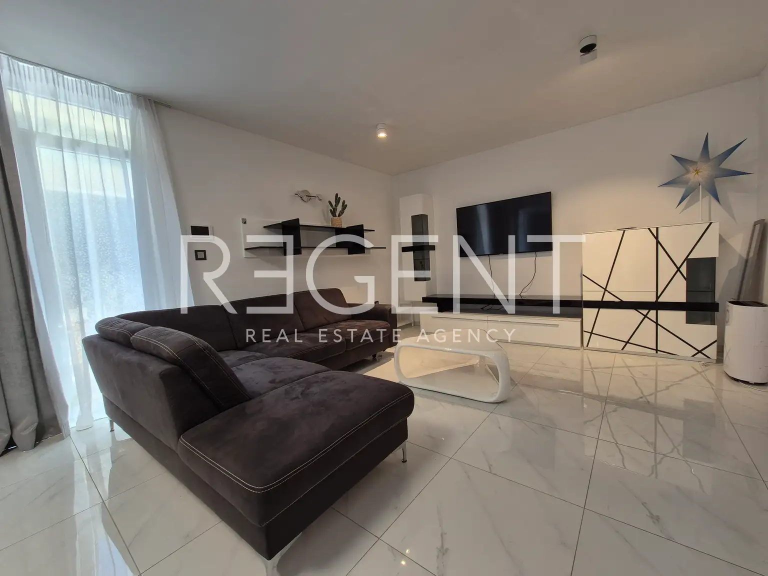 Split, Varoš - Two-bedroom apartment with a parking space in the center of Split