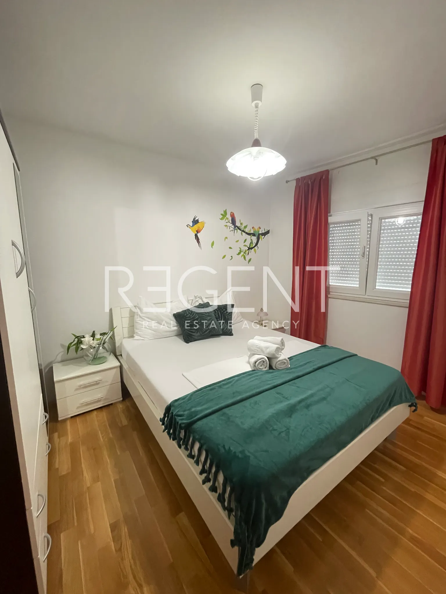 Čiovo – Trosoban stan 60 m², 1. red do mora