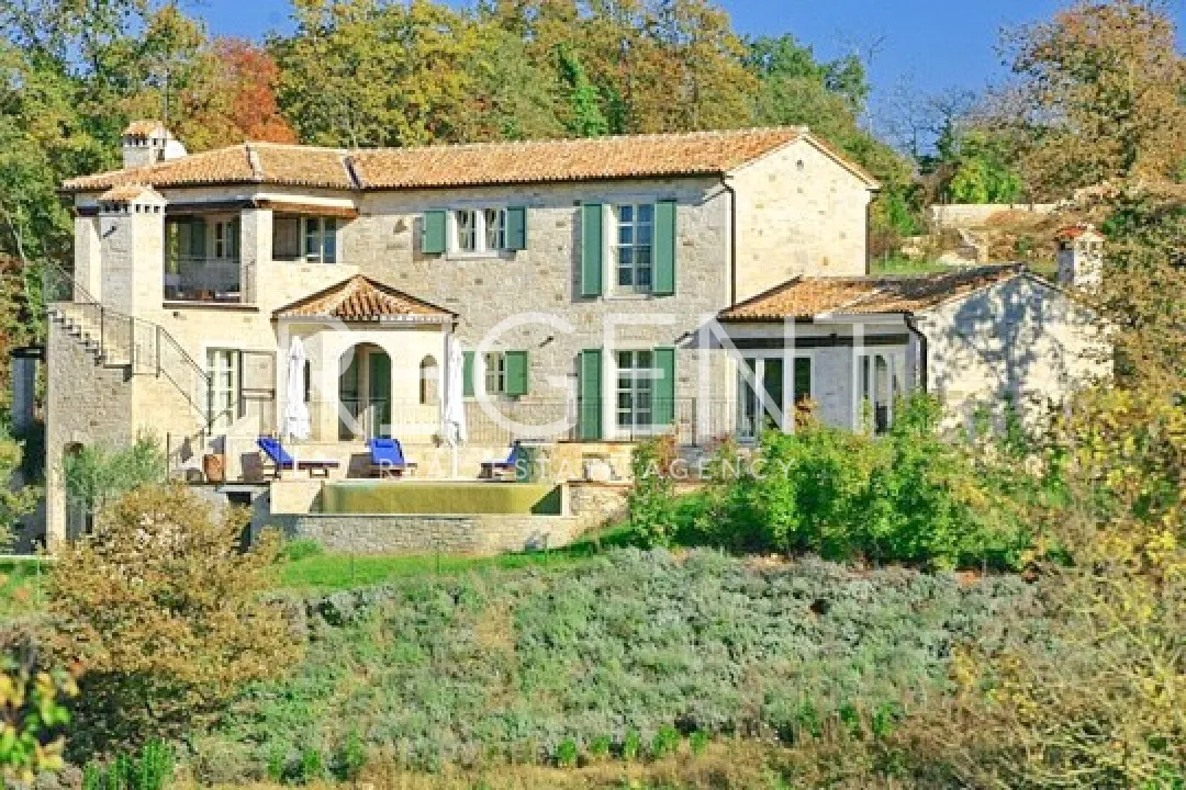 Istrie, Rovinj – Rustikální kamenná rezidence 225 m2