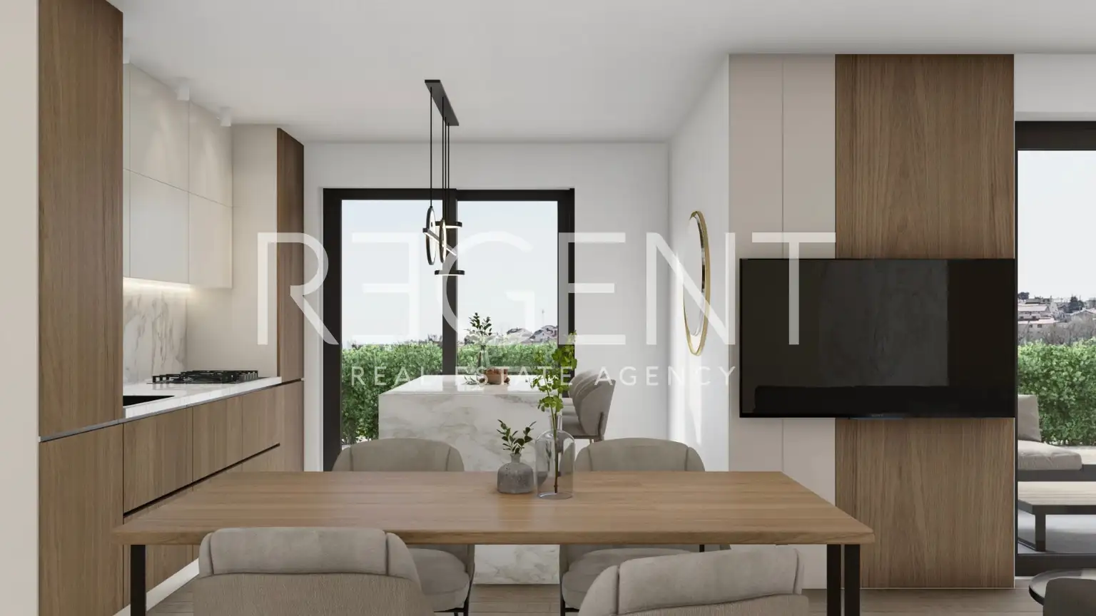 Tar - trosoban stan s krovnom terasom