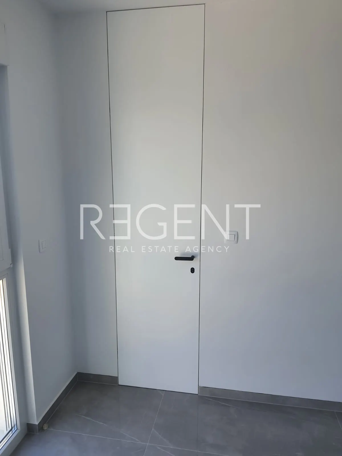 Trogir, Čiovo - Trosoban stan u novogradnji s pogledom na more, 75 m2