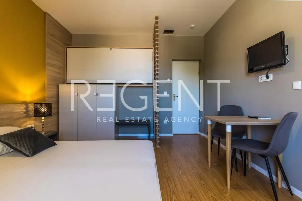 Makarska, Baška Voda - Apartamentowiec z 18 jednostkami mieszkalnymi