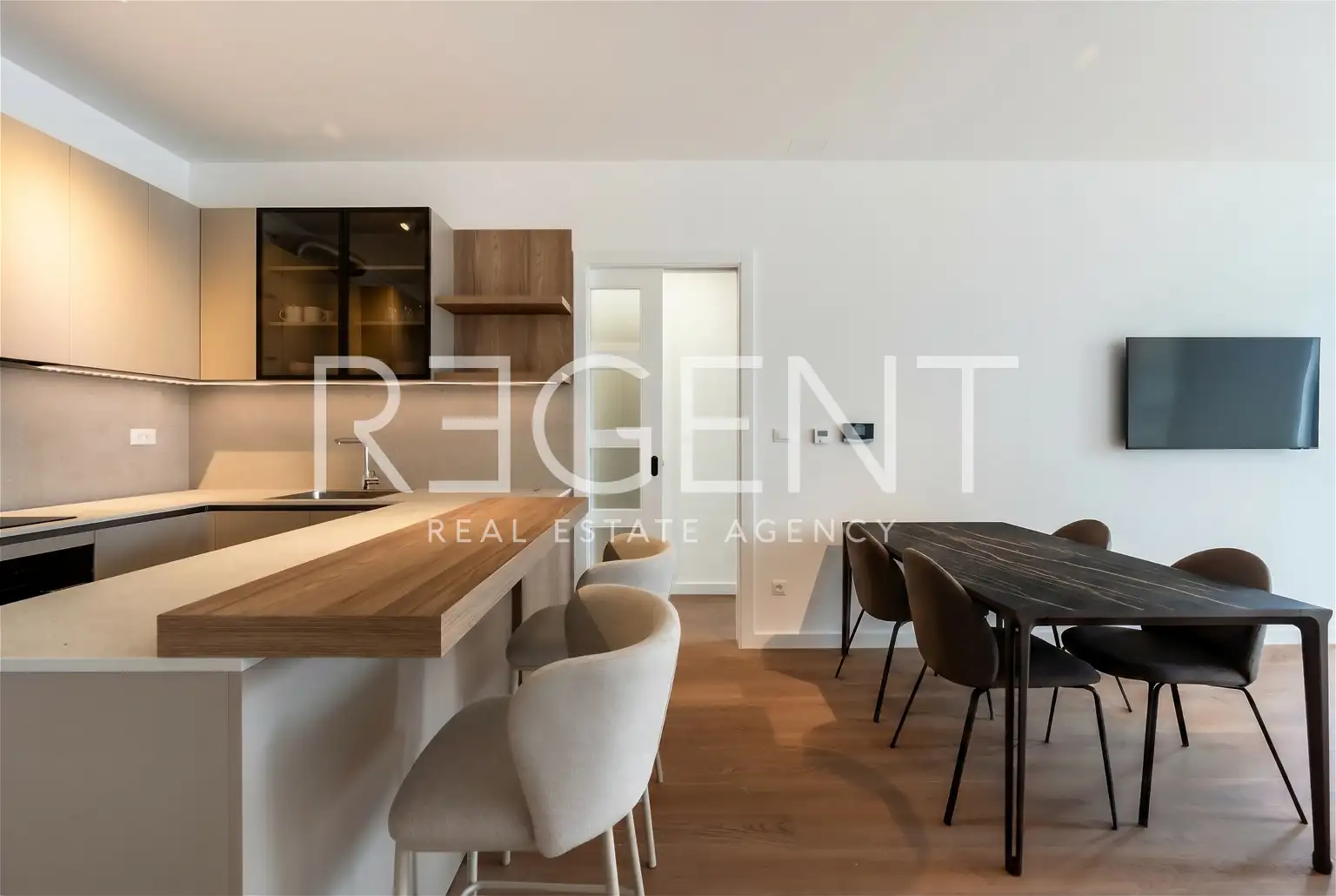 Apartment 88 m² for rent, Maksimir — new construction, 2-bedroom, 2 garage parking spaces